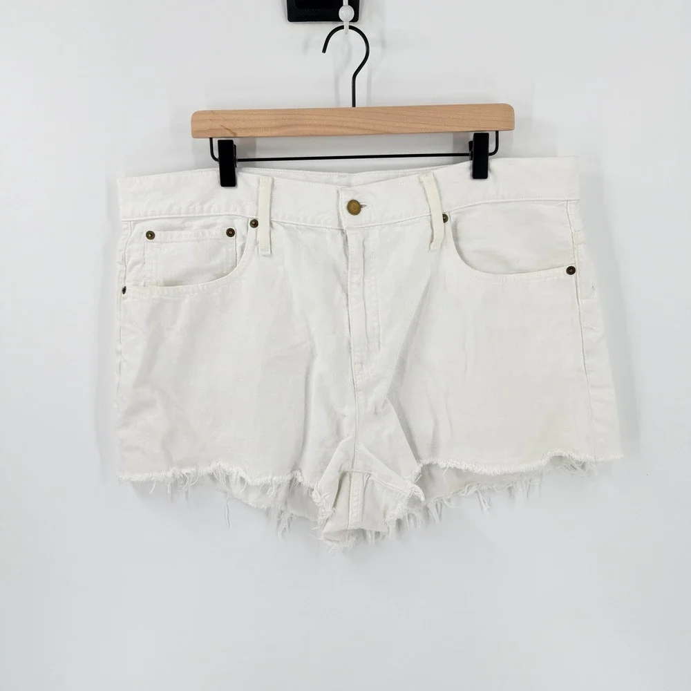 J.‎ Crew White Denim Cutoff Shorts Size 32 High Rise Raw Hem Summer Coastal